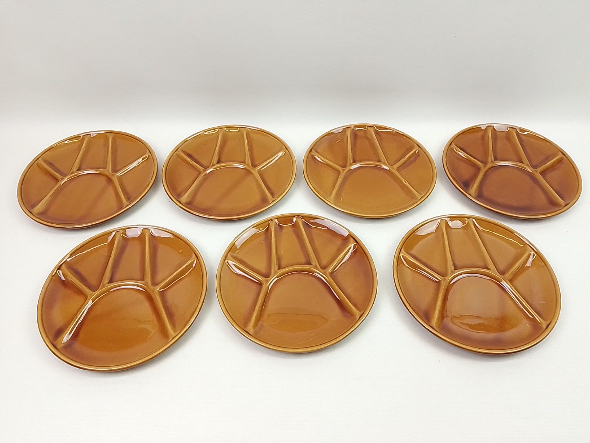7 melted plates - 6 compartments - Niderviller France