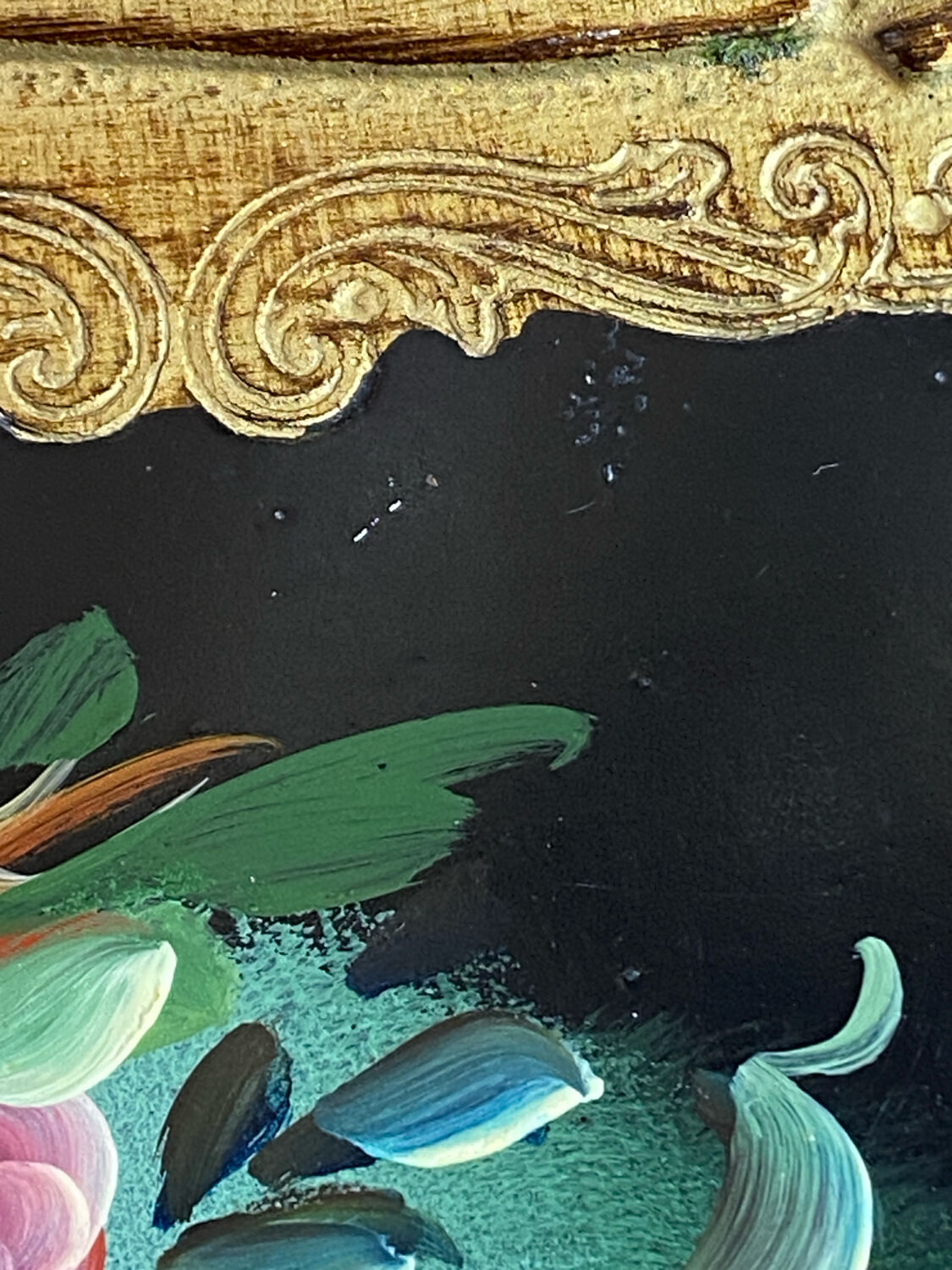 Wooden platter, hand-painted decoration