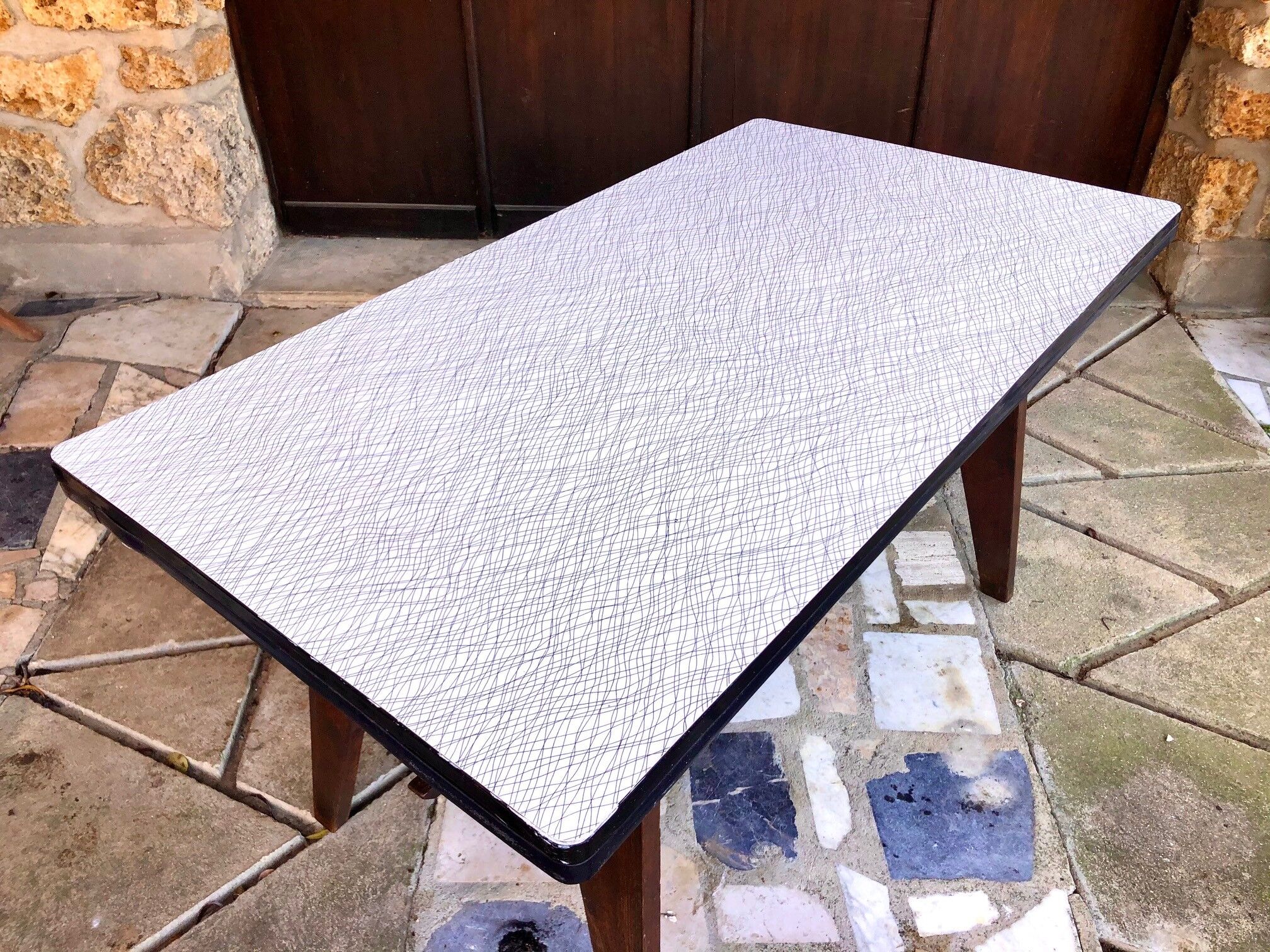 Modernist table "Reconstruction" from 1945 - 1955 by Renée Gabriel: furniture for disaster victims