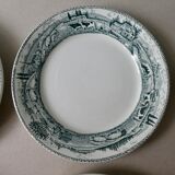 6 flat plates Saint Amand, décor la laitière