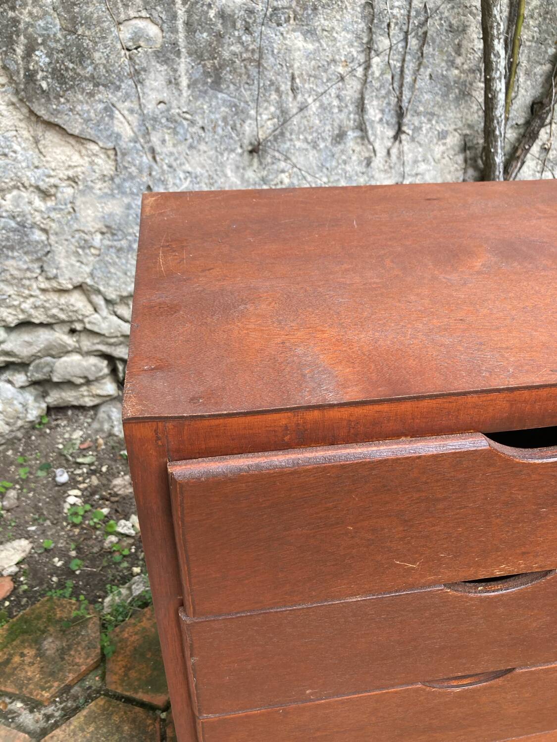 Vintage storage unit