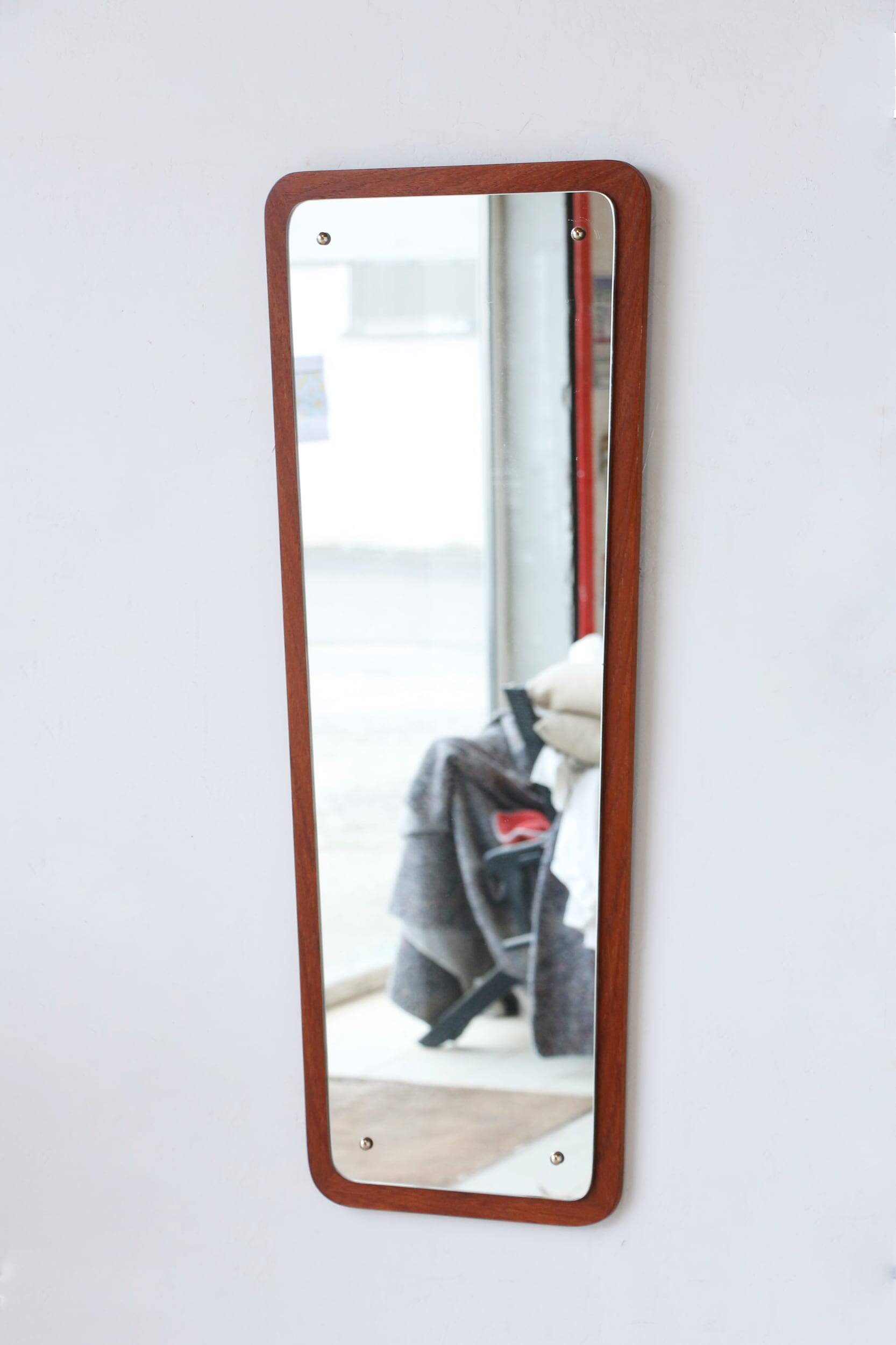 Miroir scandinave vintage en teck – Années 60