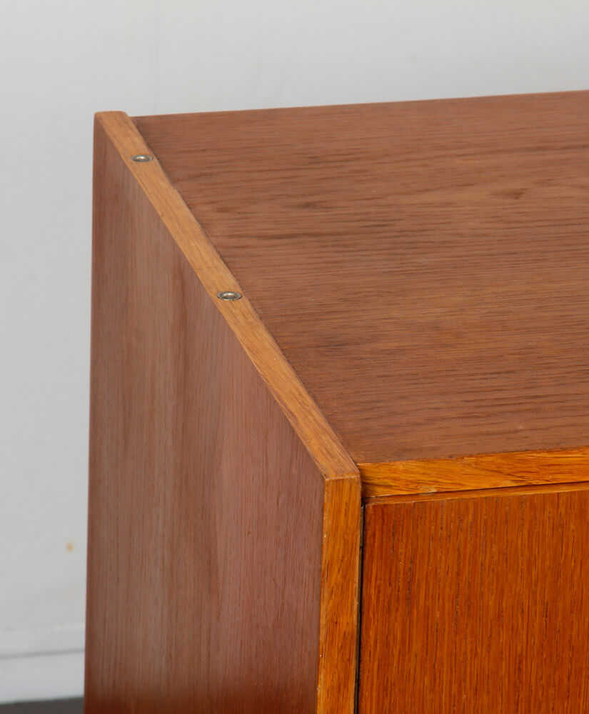 Buffet vintage par Jiroutek pour Interier Praha modèle U-450, 1960