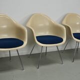 Set of Three Parchment Fiberglass DAX Armhairs Eames for Herman Miller / Vi