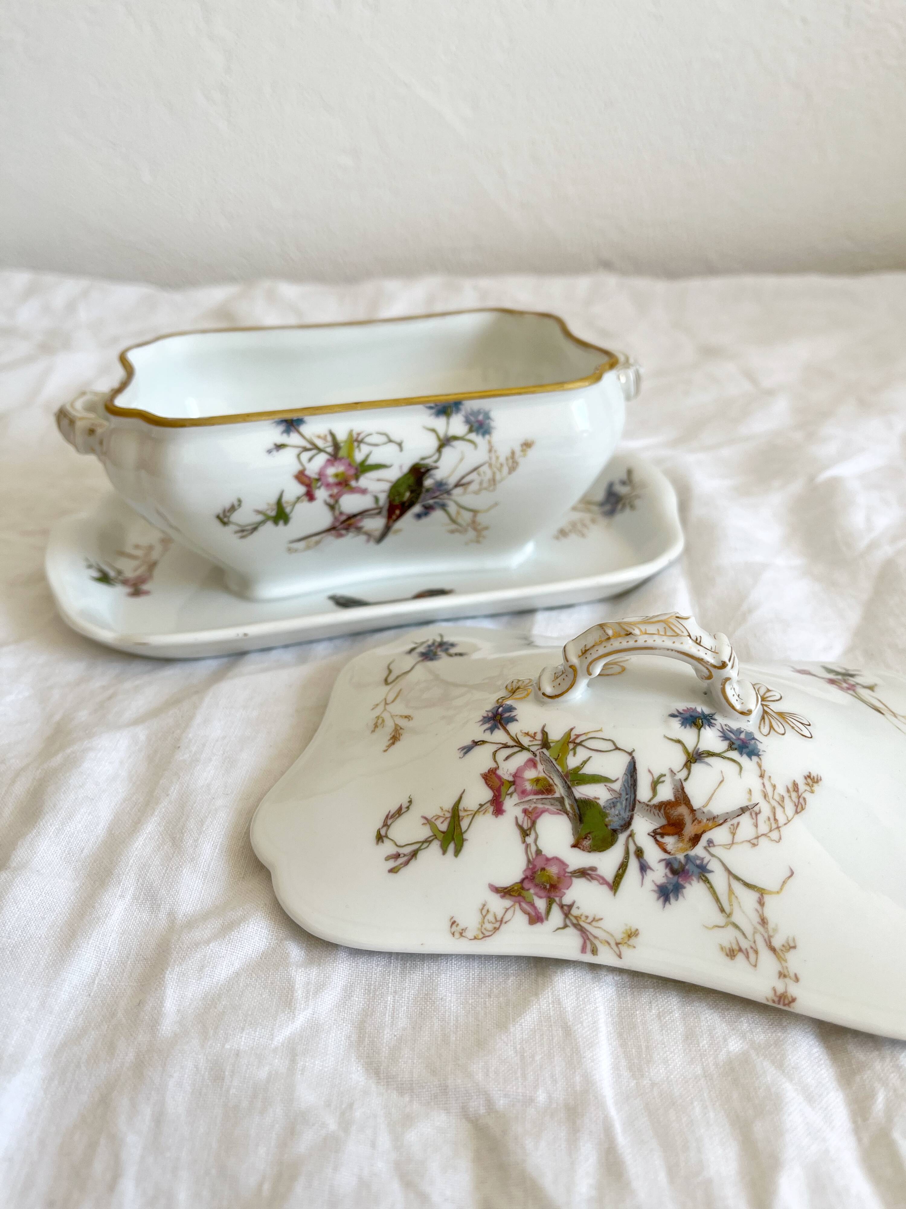 Antique Haviland Limoges porcelain sauce boat with lid, bird decor