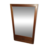 Miroir avec contour en bois