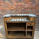 Early 20th century bar counter