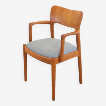 Beautiful designer chair from Denmark.