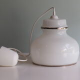 Suspension en opaline blanche Italie 1970