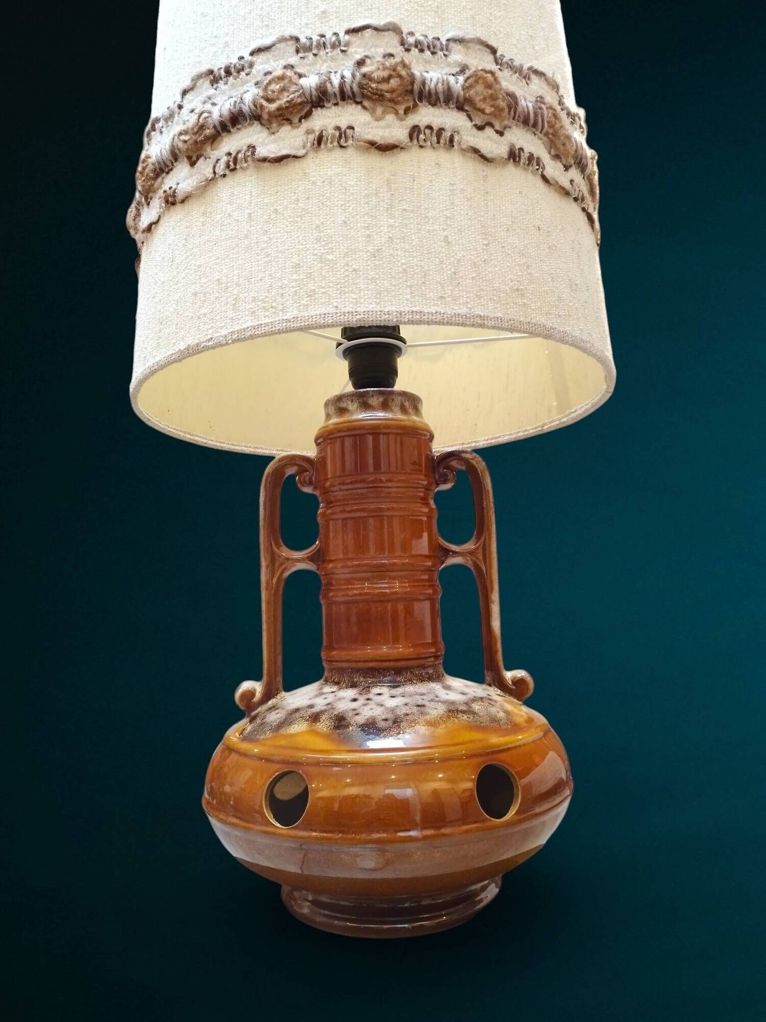 Lampe de sol vintage amphore en céramique à double éclairage, années