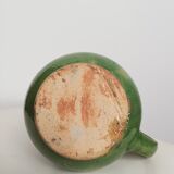 Vase with green handle
