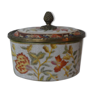 Boite Wong Lee WL 1895 porcelaine