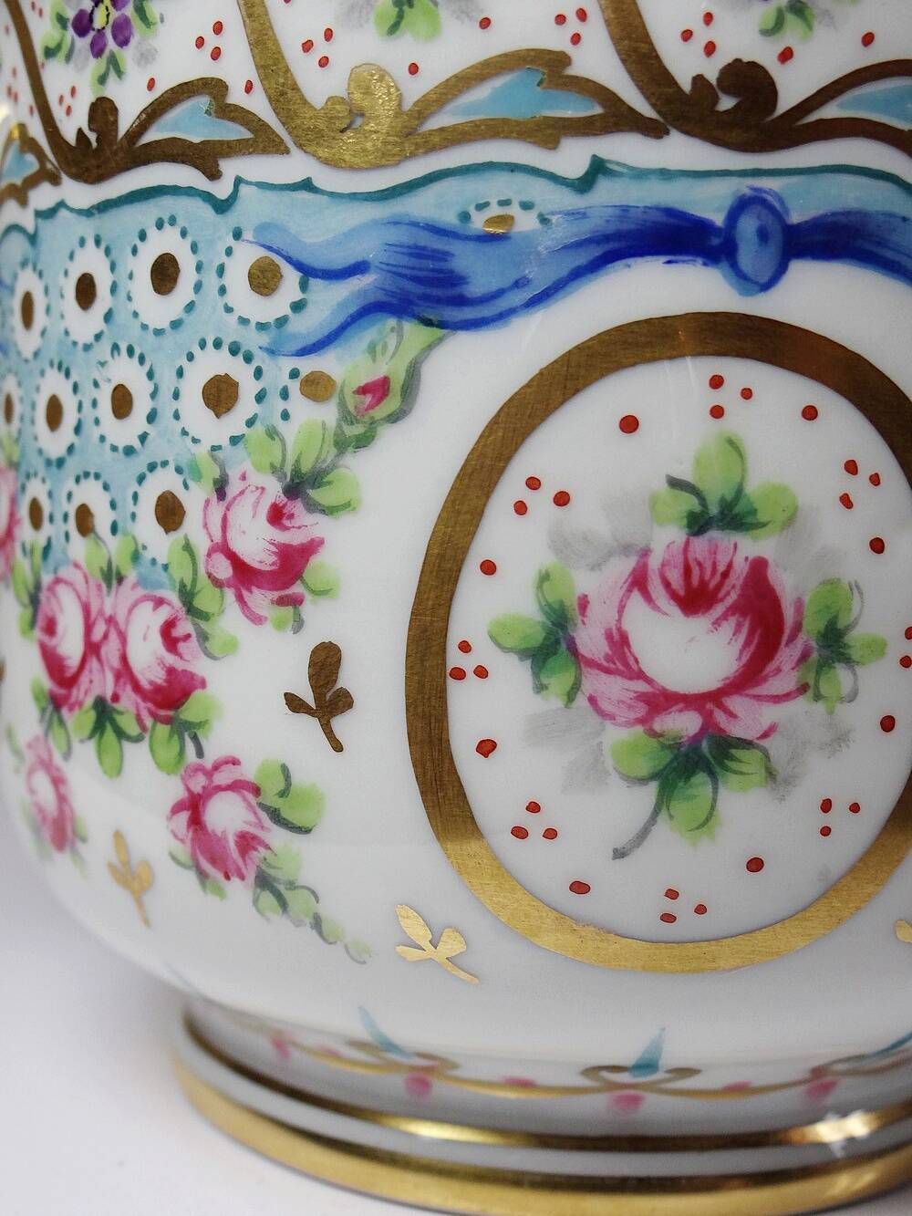 Old Limoges porcelain bowl/pot, hand-painted, M. Carpezat, 1900-1930
