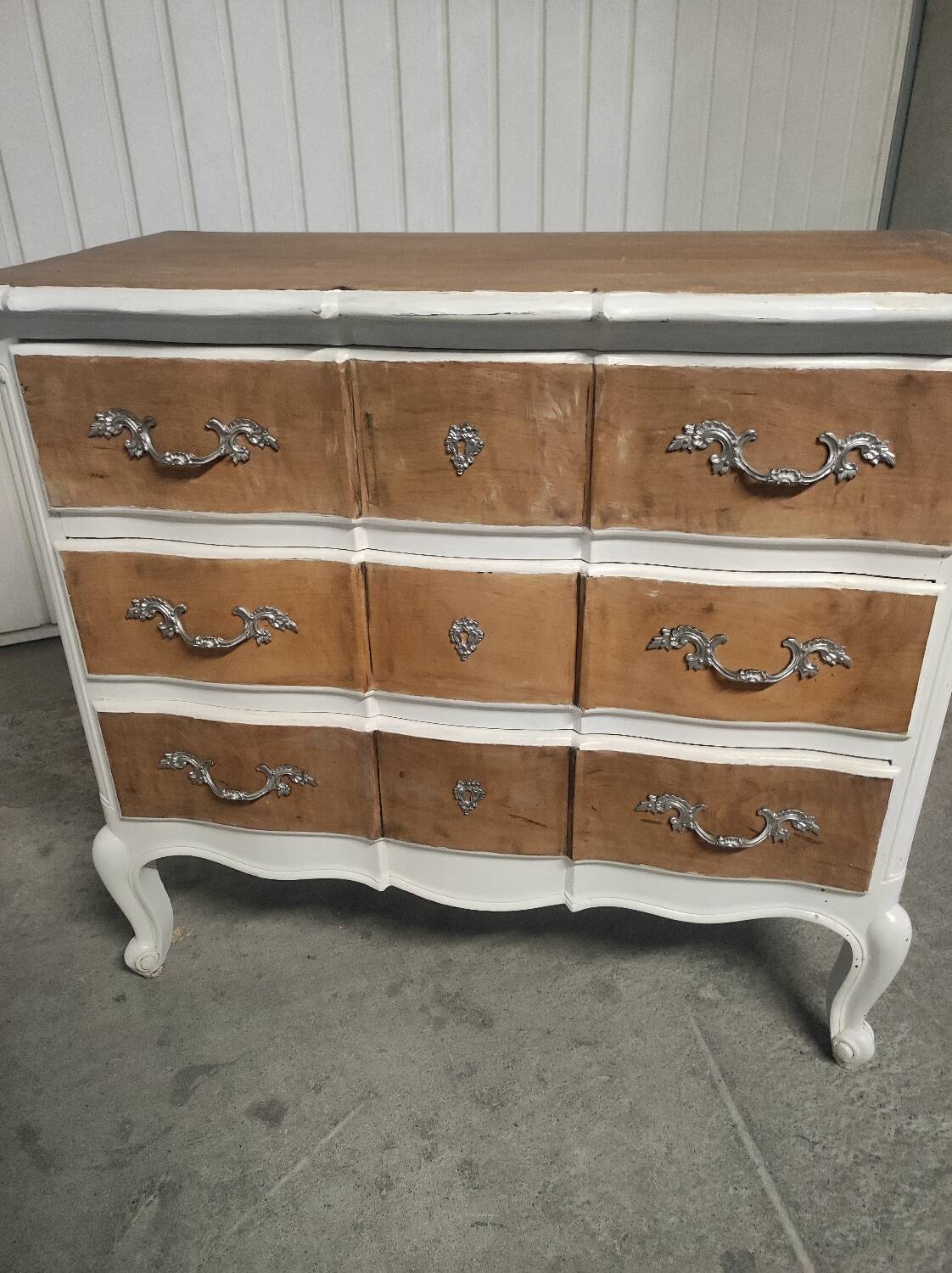 Commode ancienne