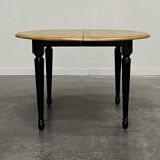 Black extendable classic dining table, 6/8 place settings