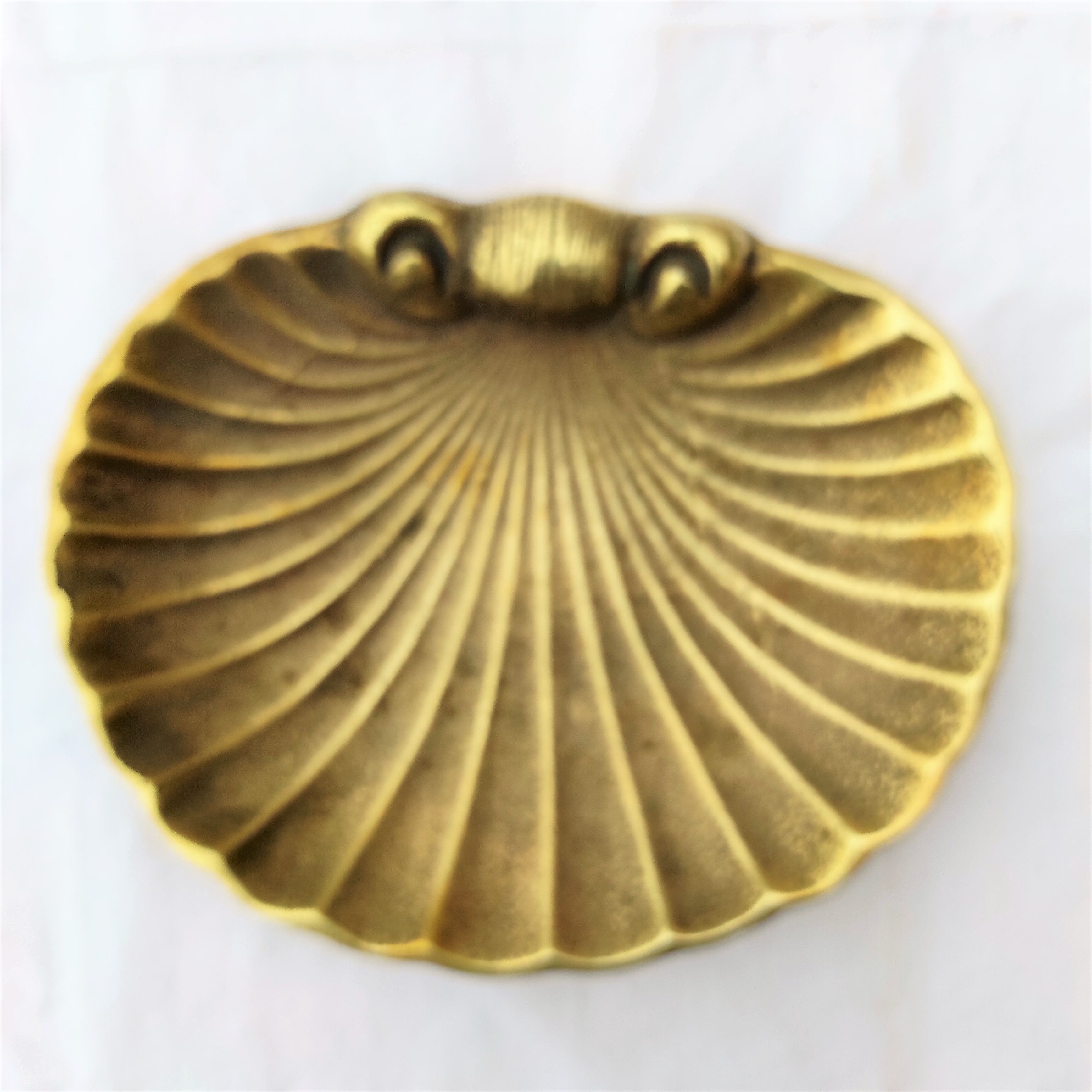 Cendrier or vide poche in the shape of a vintage brass st jacques shell
