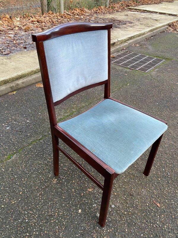 Chaise scandinave en teck massif et velours bleu des années 1960