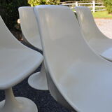 70s foot tulip chairs