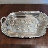 Hollow plate in silver metal