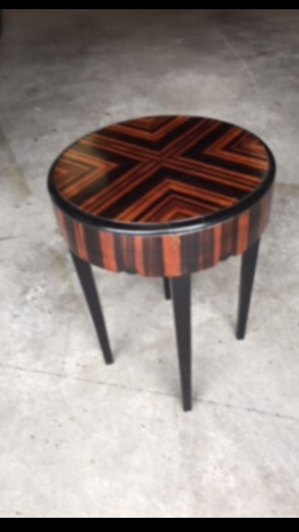 Art deco side table