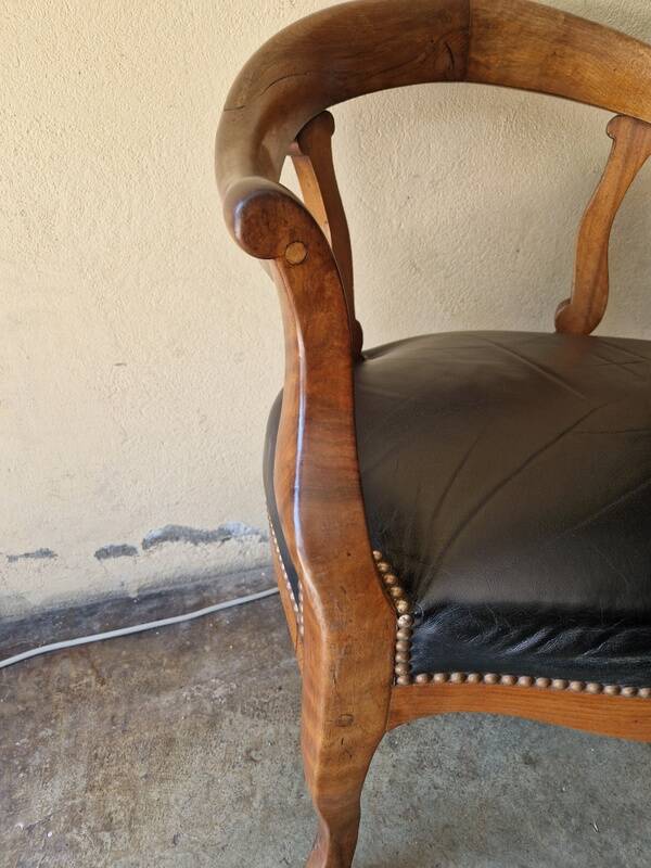 Louis Philippe period desk chair, circa 1840 - Molded wood