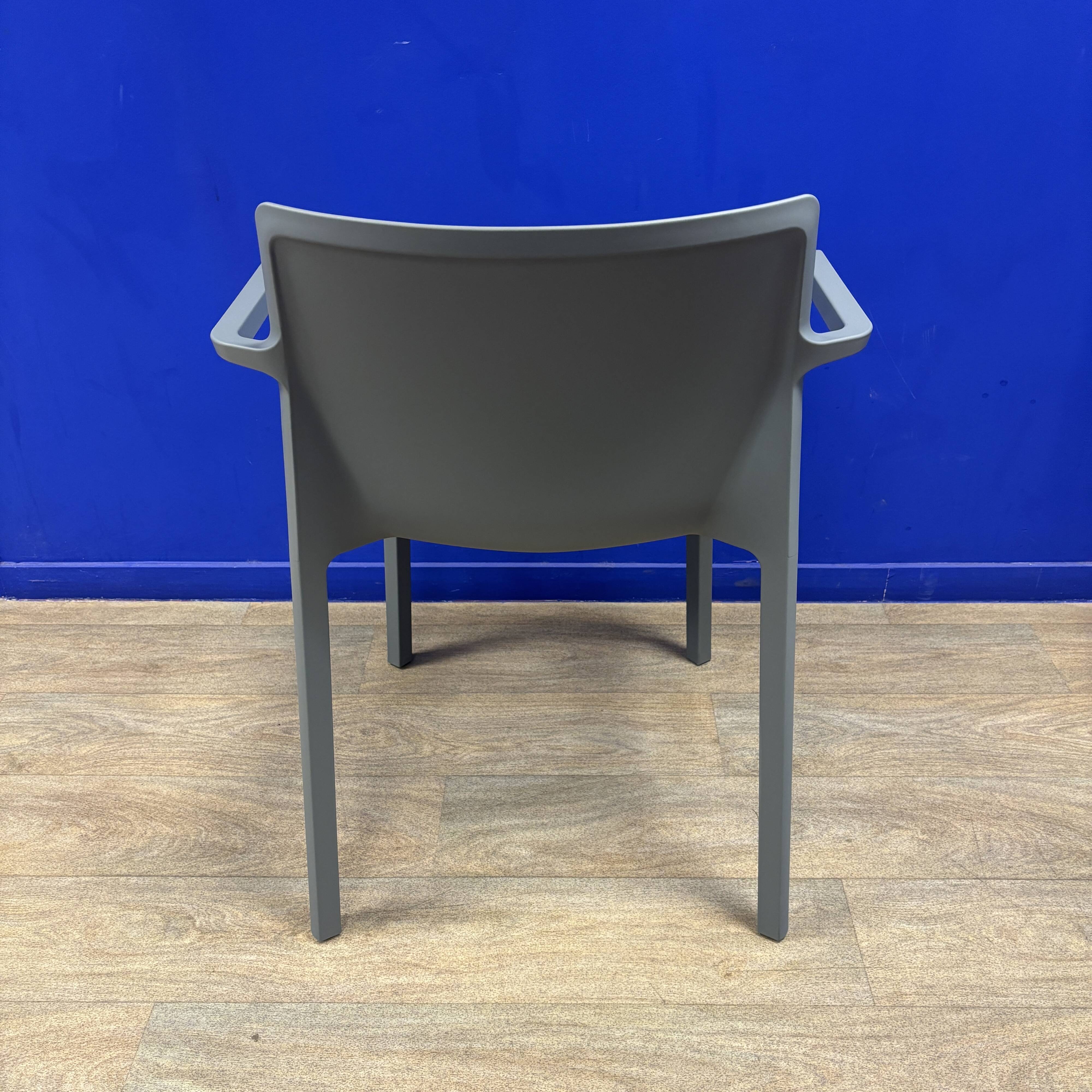 Fauteuil LP Gris - Kristalia