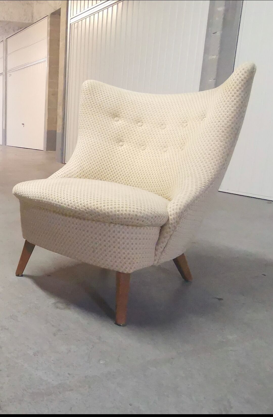 Armchair wing chair egg Barrel 50s modernist