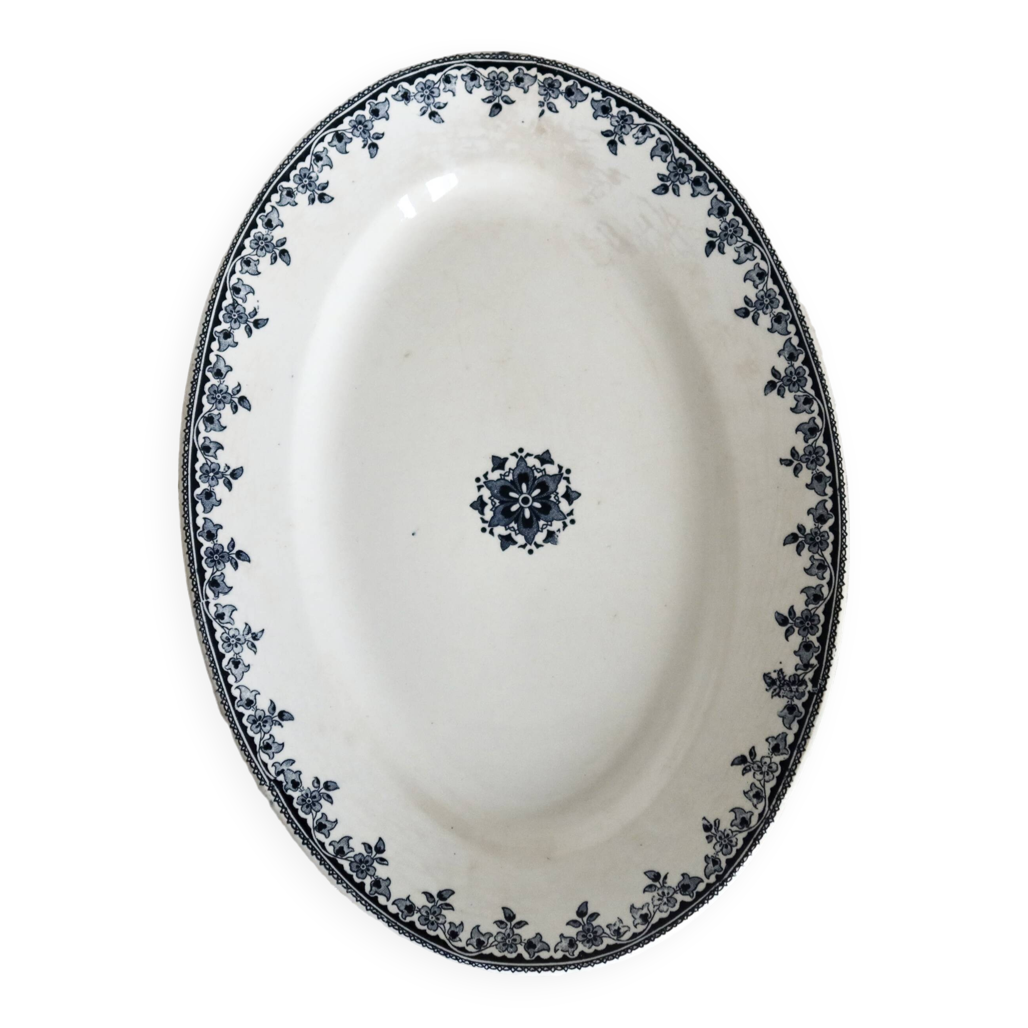 Grand plat ovale faïence Clairefontaine terre de fer modèle Oeillets L.G