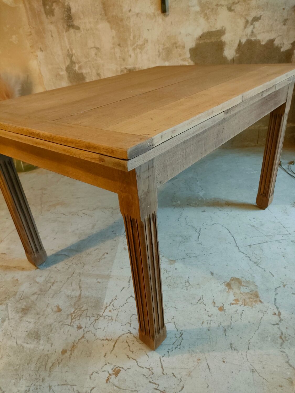 Farmhouse table
