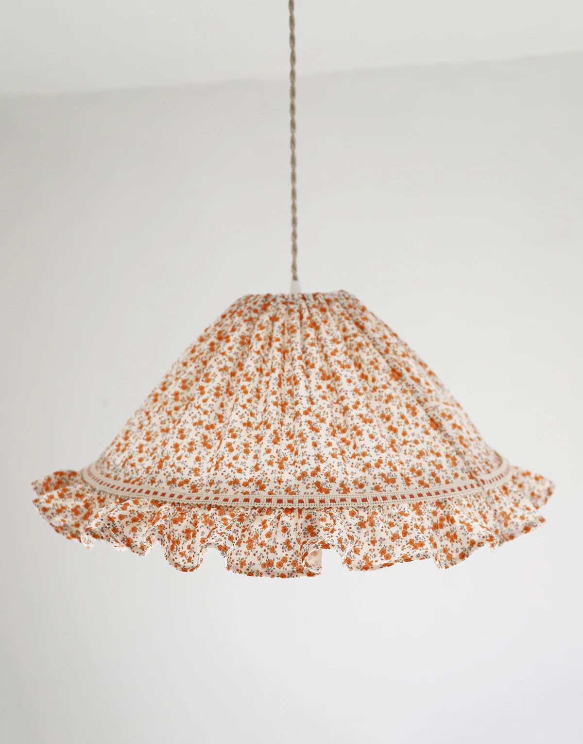 Suspension conique avec volant Emilia "fleurettes"