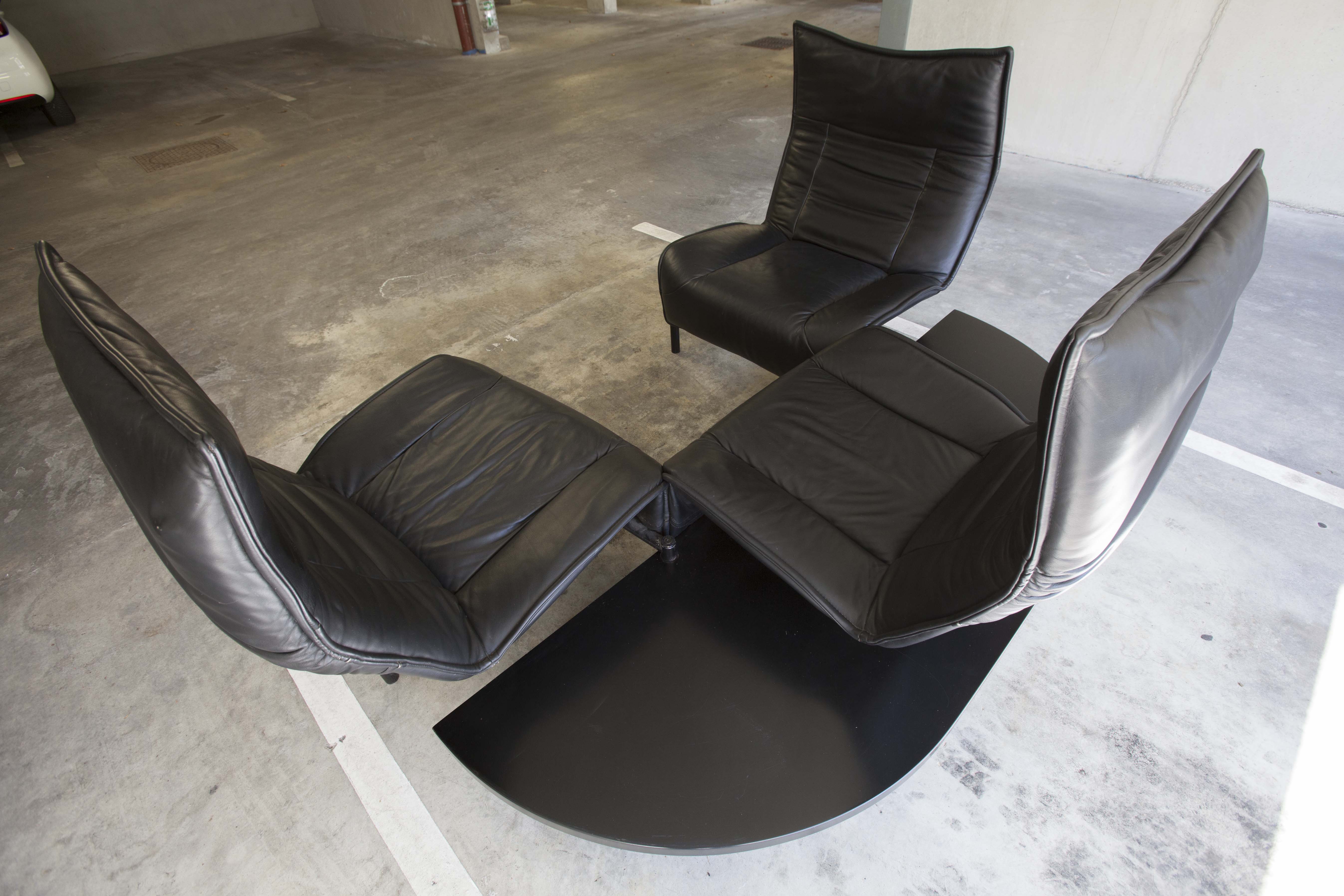 Leather sofa model "Veranda" Vico Magistretti for Cassina