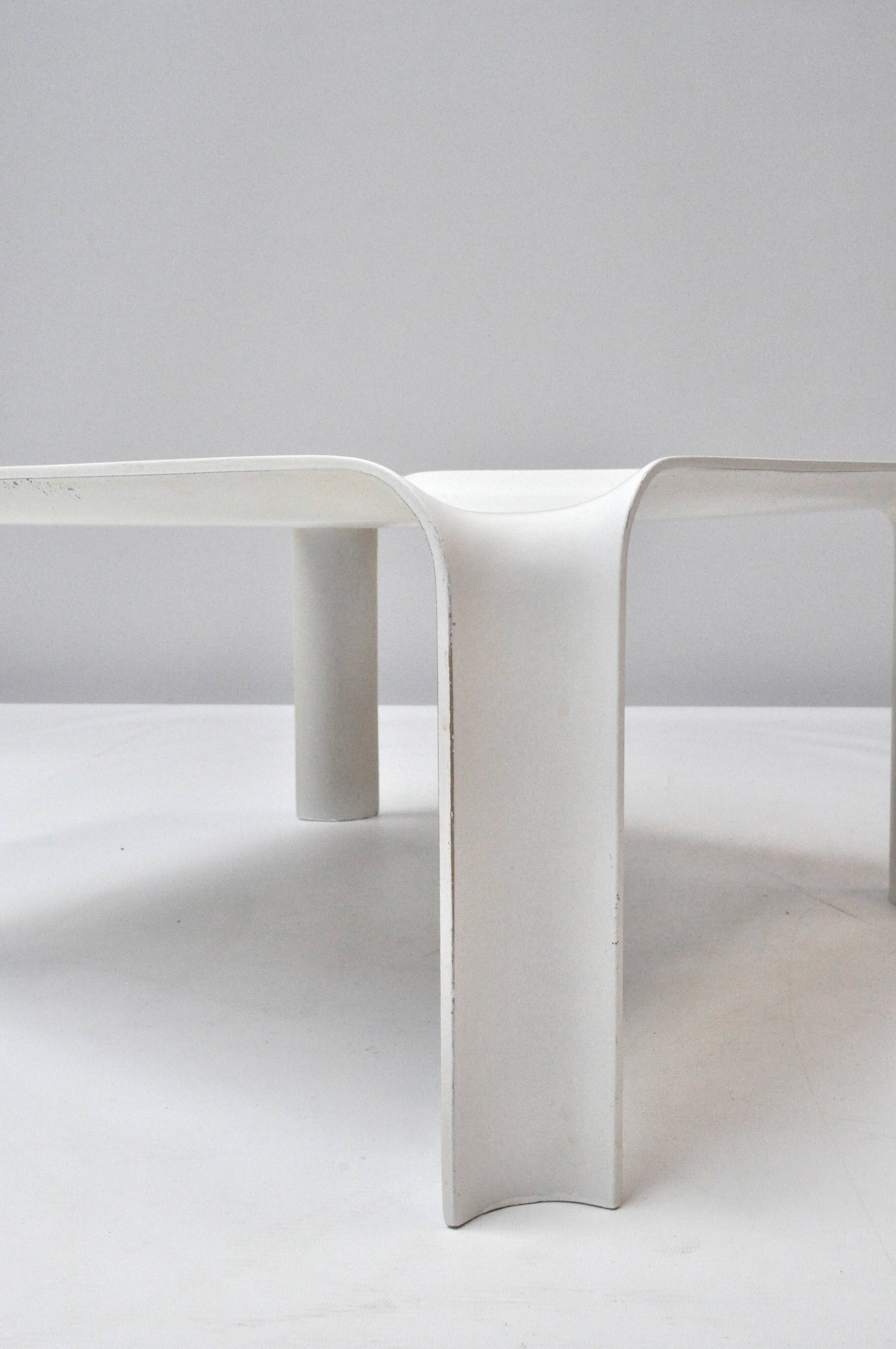 Pierre Paulin pour Artifort — Table d'appoint modèle 877 (1965)