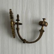 patère murale ancienne métal doré sculpté