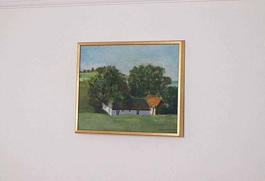 Original Swedish oil on canvas – “Landscape with Farm” by H. Engkvist – dated 1983 – vintage & framed – 41 × 50 cm (16.1" × 19.7")