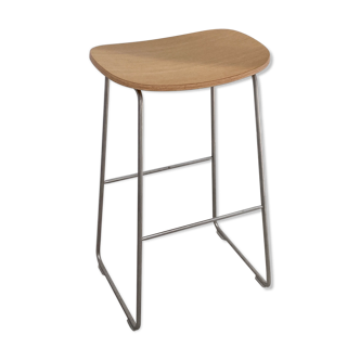 Cappellini stool by Jasper Morrison