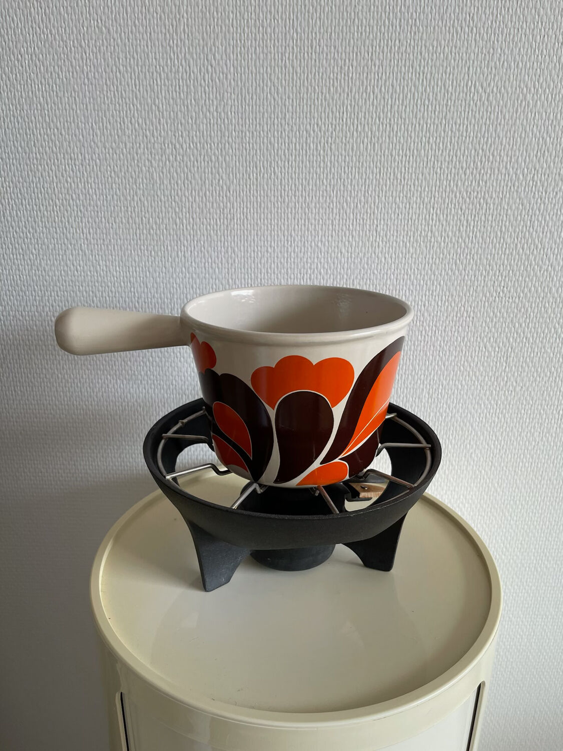 Caquelon melted the crucible