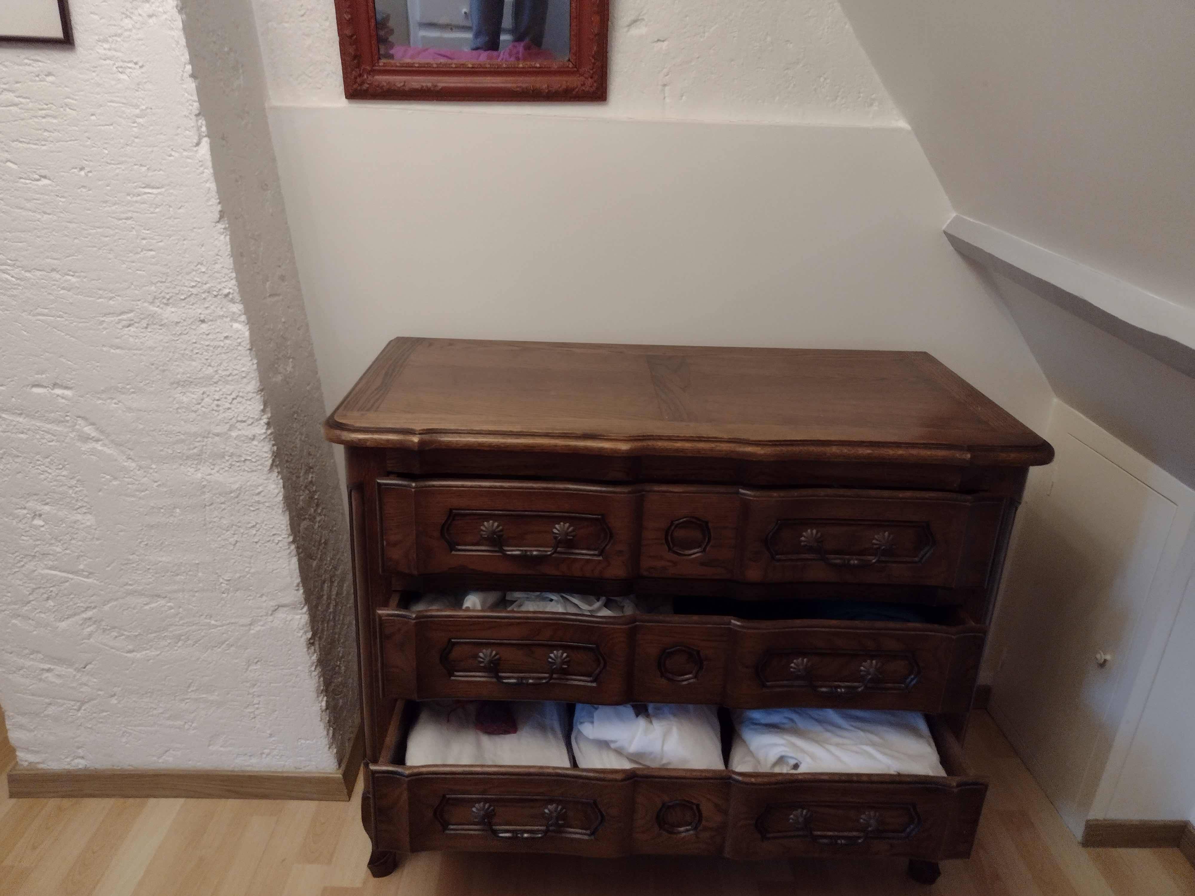 Commode ancienne