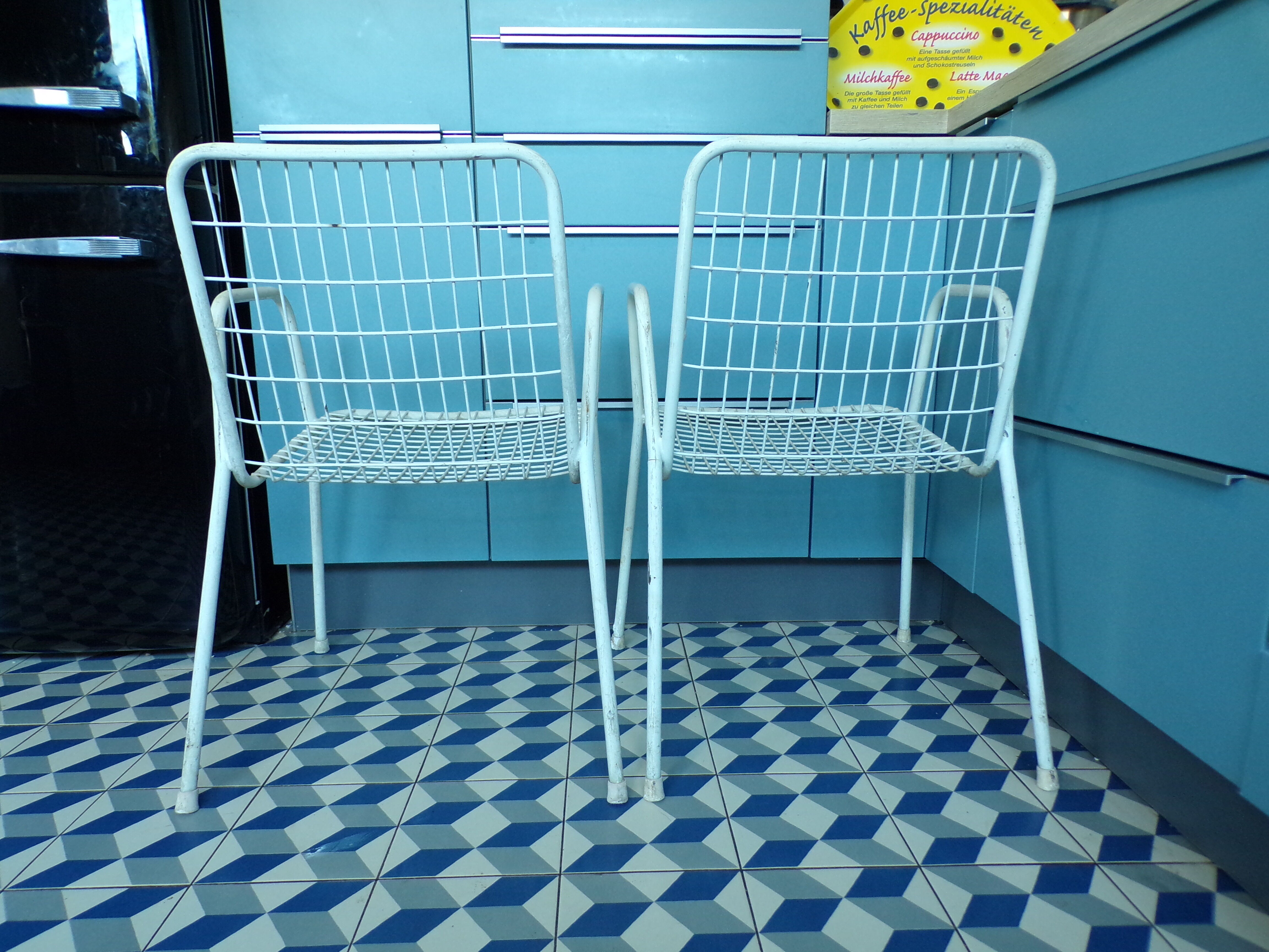 Paire de fauteuils Emu Rio