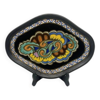 Plat en céramique montoise de Bergen art deco signé