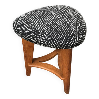 Scandinavian stool