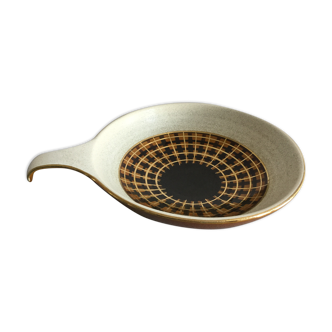 Ceramic dish