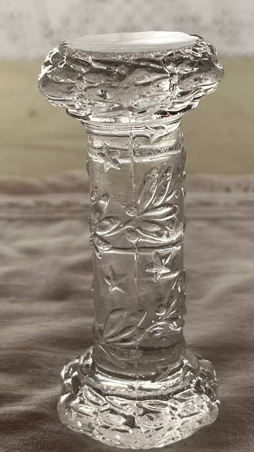 Set of 6 vintage glass knife rests