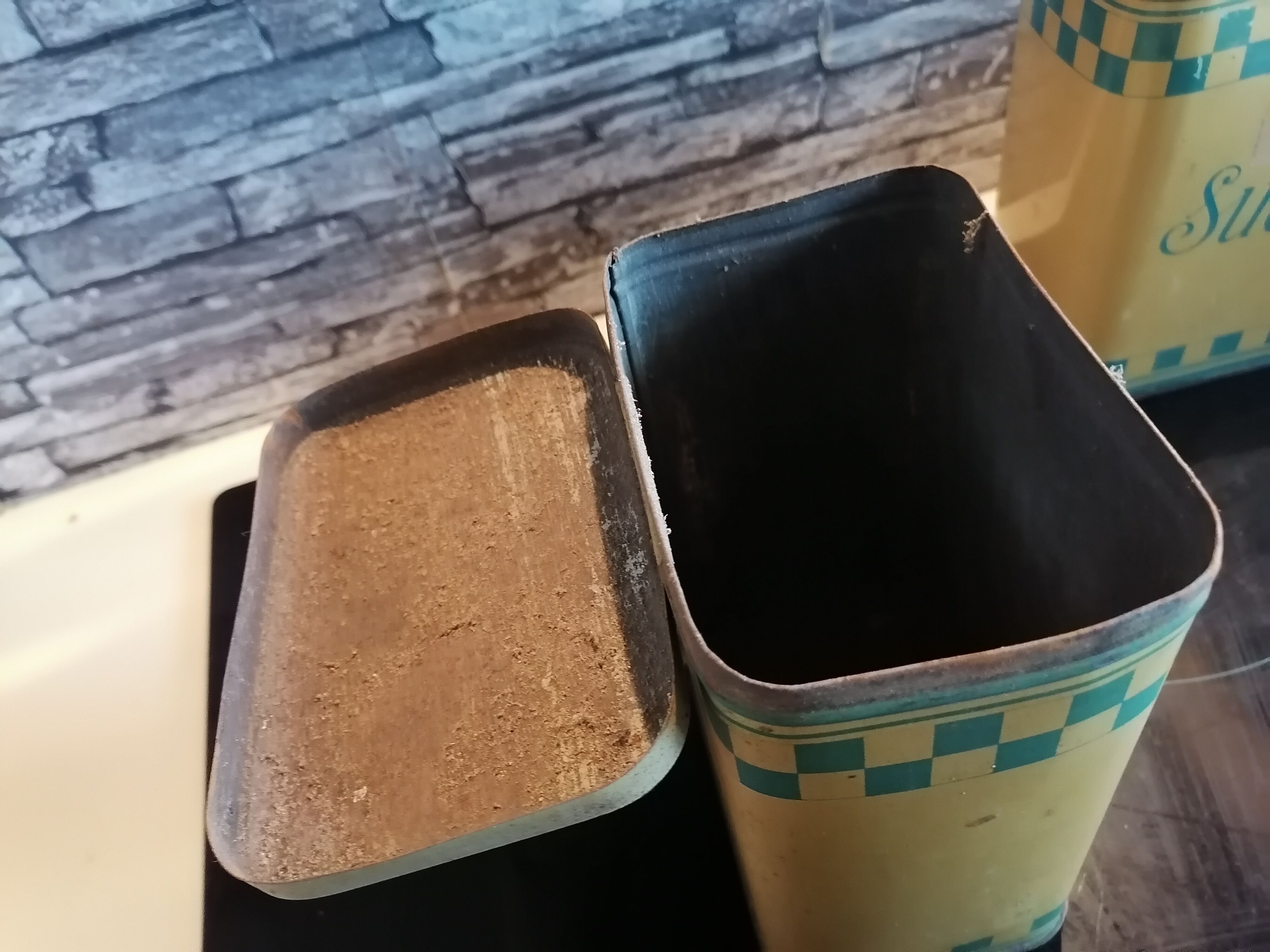 Box tolee spices flour kitchen 1900