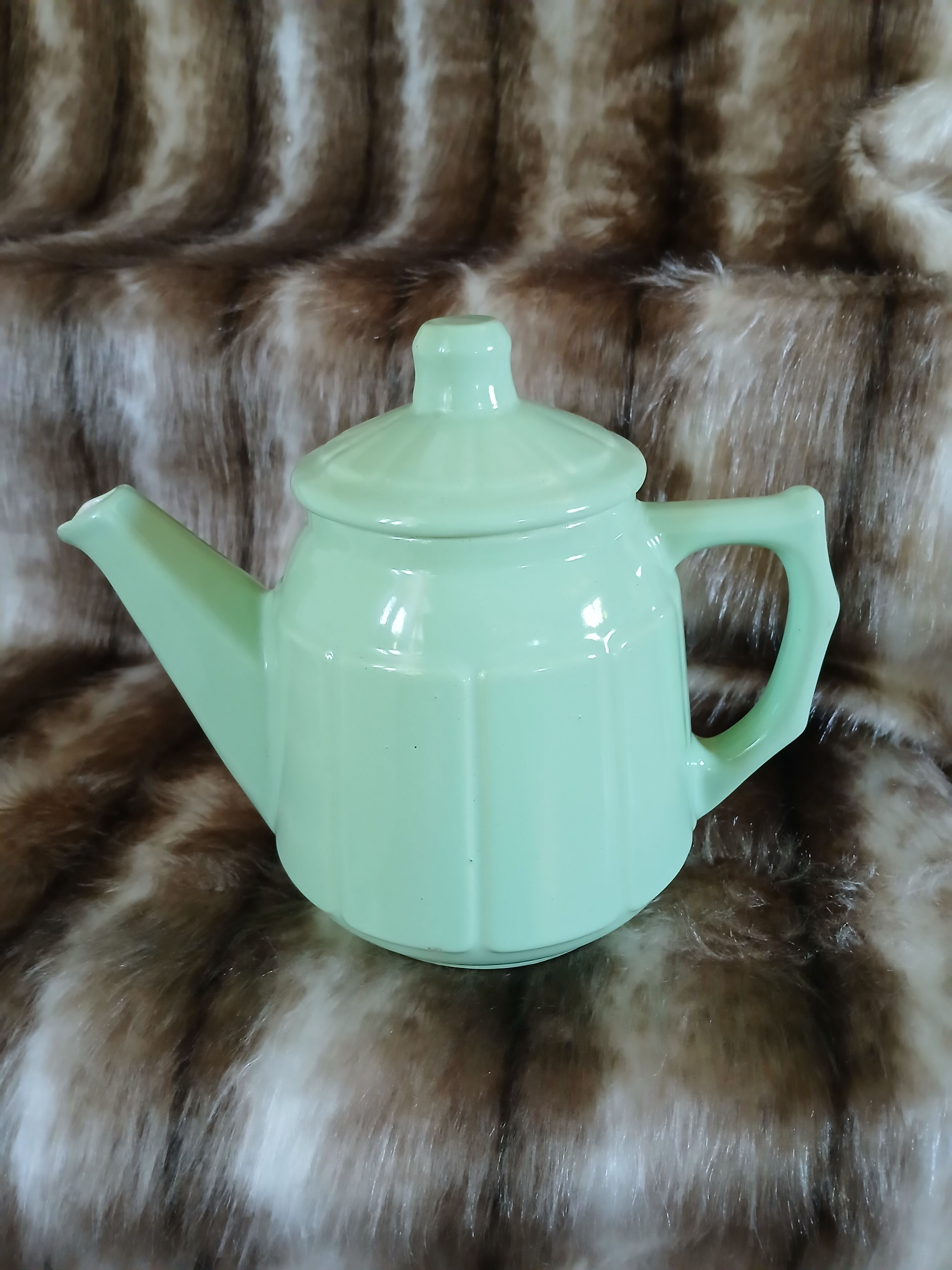 Vintage coffee pot/teapot