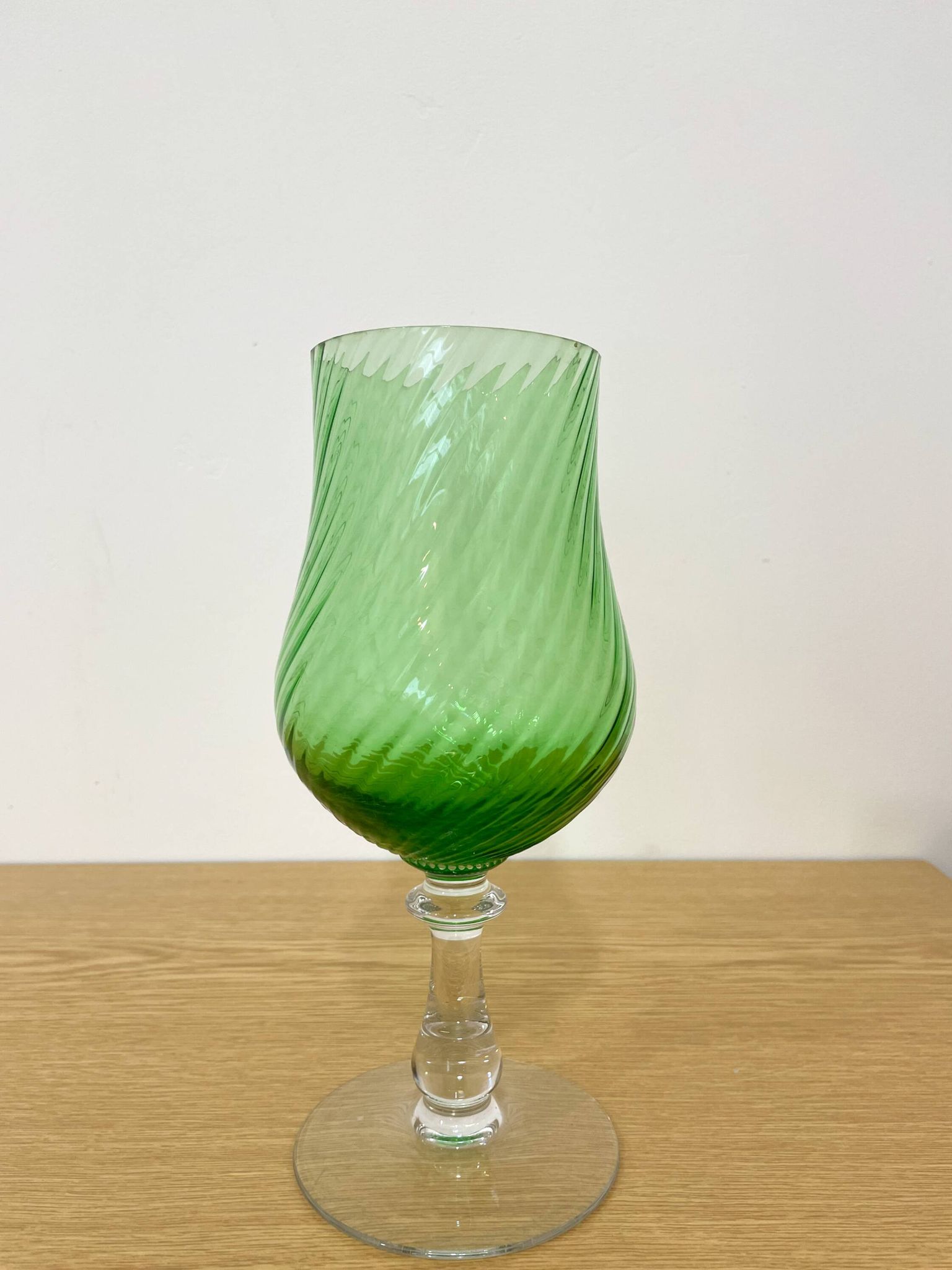 Vase in the shape of a glass