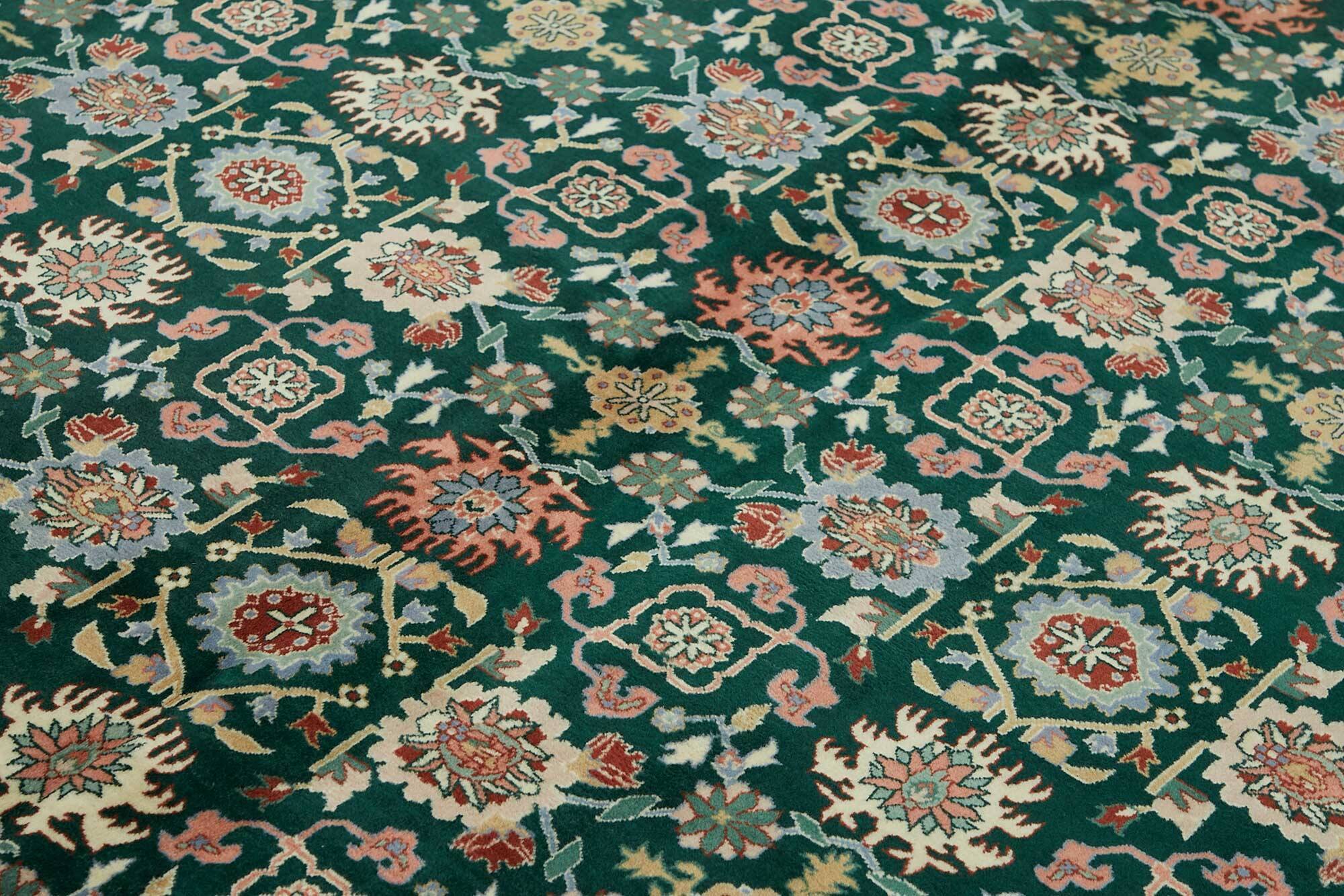 Turkish Handknotted Wool Oushak Rug 240 cm x 298 cm