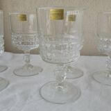 6 stemmed glasses
