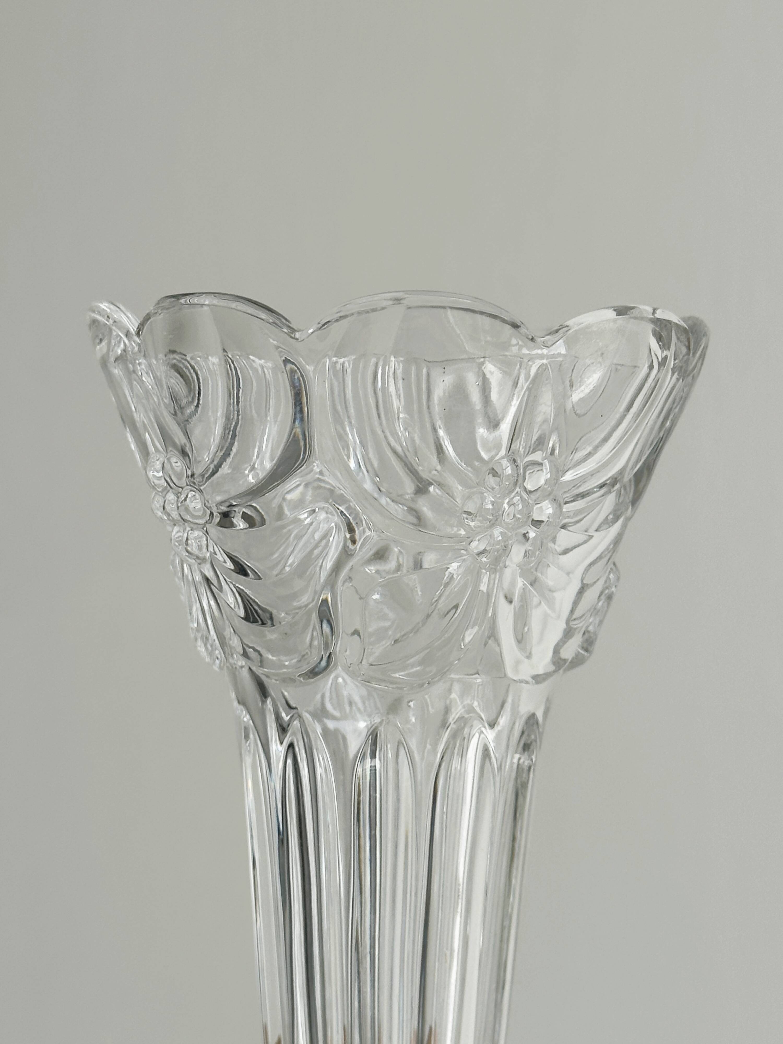 Small glass soliflore vase