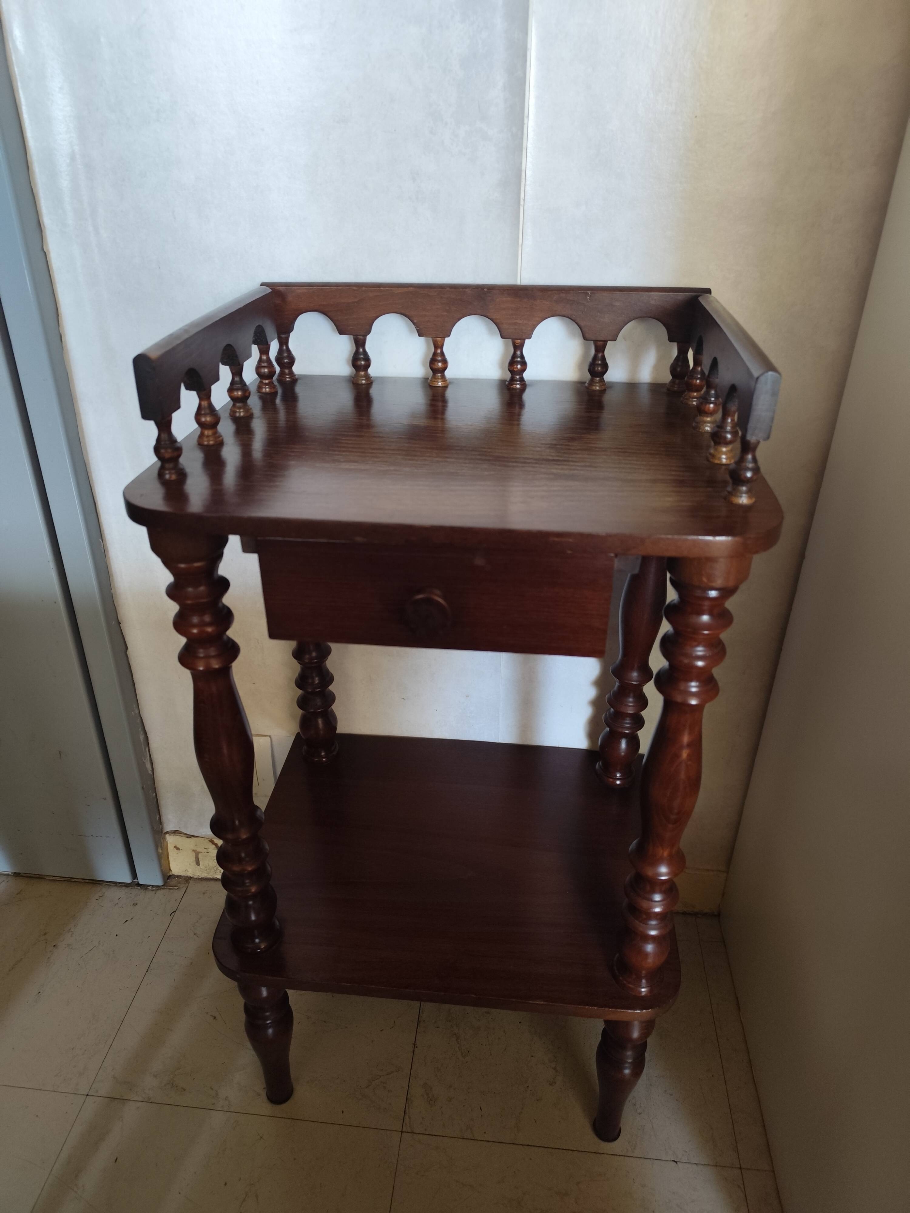 Bedside table