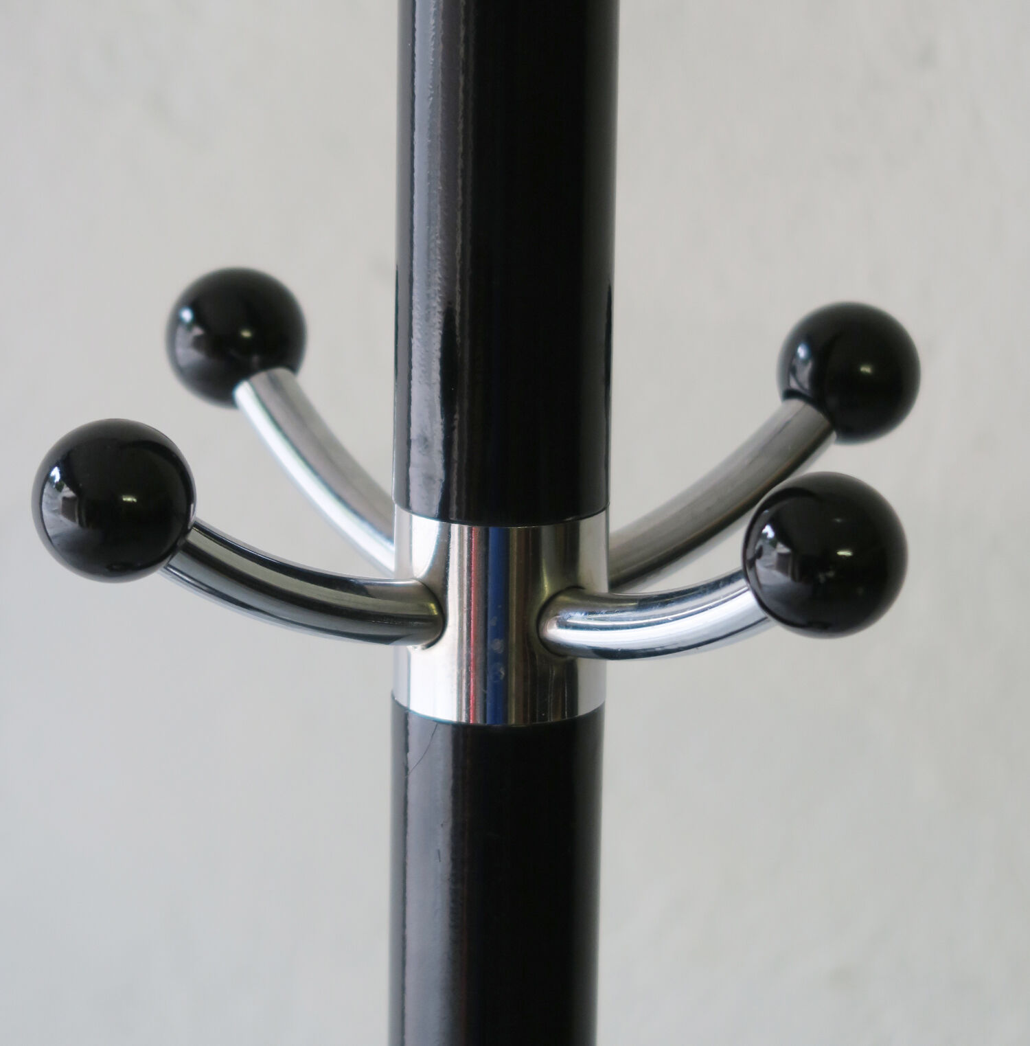 Chrome coat holder